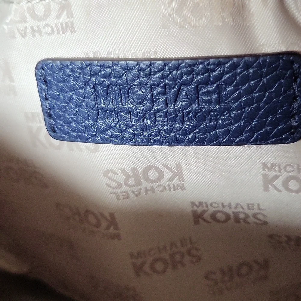 Michael Kors Crossbody